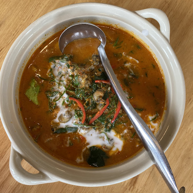 Coconut's Tip in Green Soup