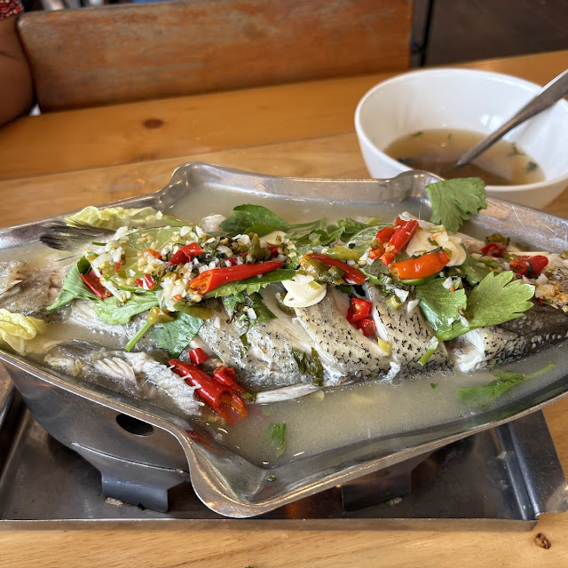 Streamed Salmon Head with Soy Sauce