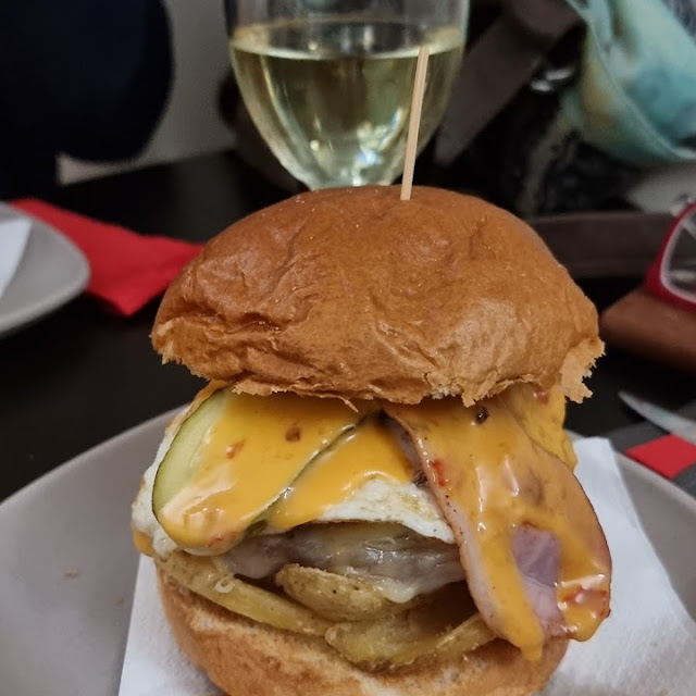 Hamburguesa Mogano