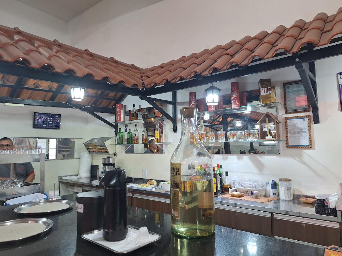 Uyrapuru Restaurante