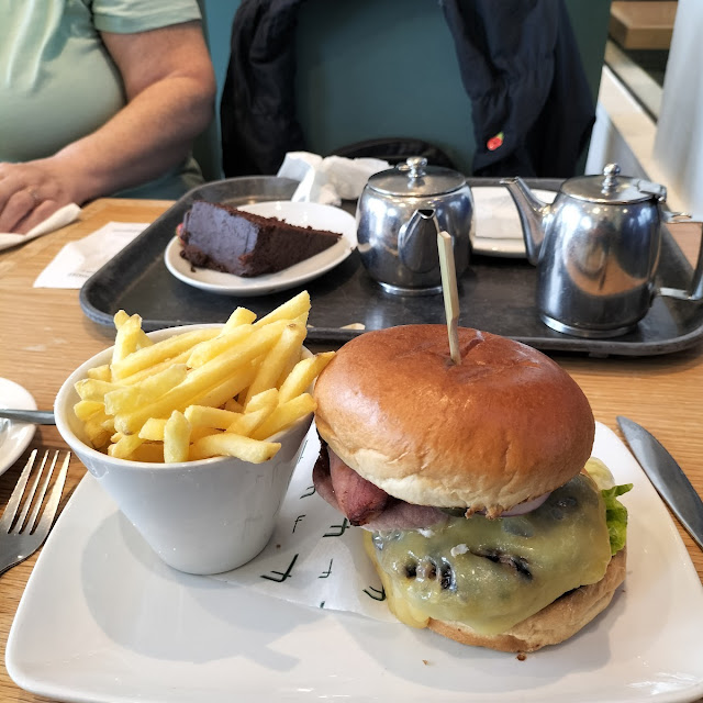 Fenwick Cheeseburger Extra Bacon and Fries