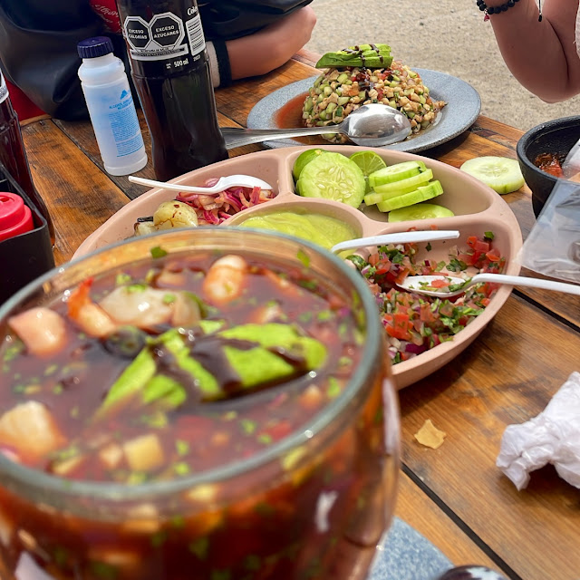 Cóctel Y Ceviche