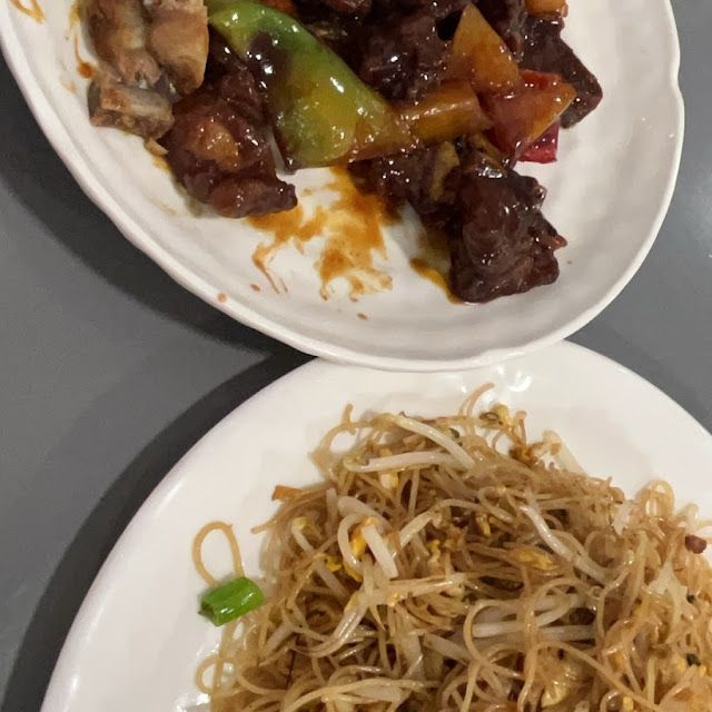 炒粉干 糖醋排骨