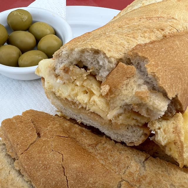 Sandwich with Olives