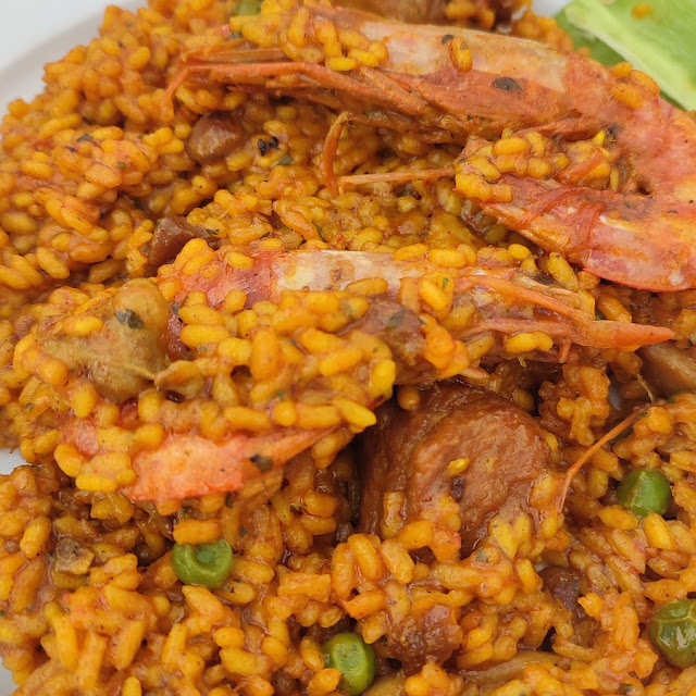 Paella Mixta