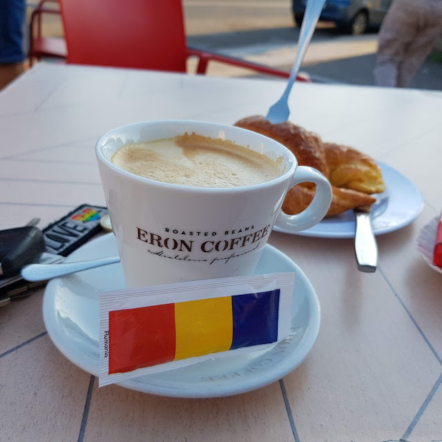 Cafe Con Leche
