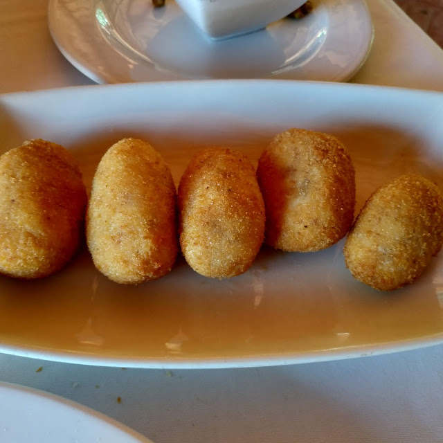 Croquetas de Jamón Ibérico Y Setas