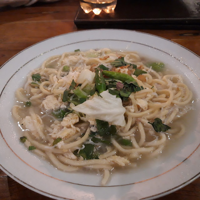 Mie Kangkung