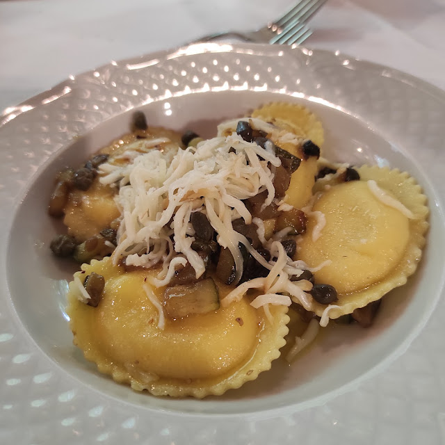 Ravioli Ripieni Di Cacio