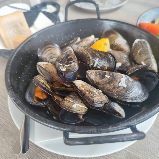 Mejillones Al Vapor