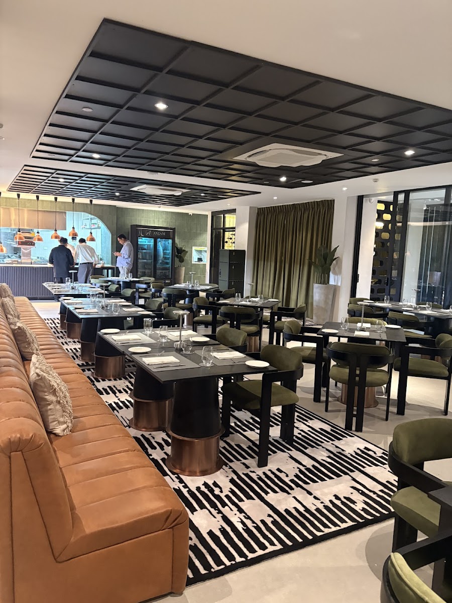 Anzani at Ville Sommet Tagaytay