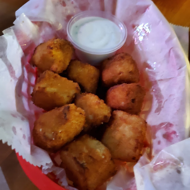Bacon Mac and Cheese Bites