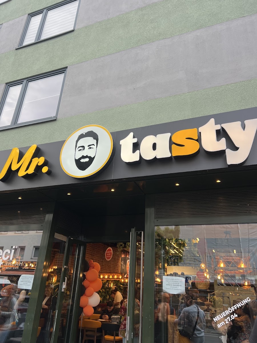 Mr Tasty & Midyeci Ahmet