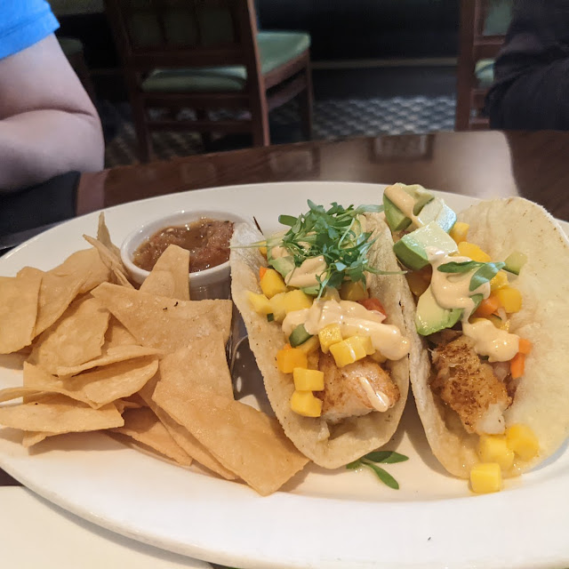 Snappin' Tacos