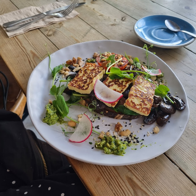 Mushroom Halloumi