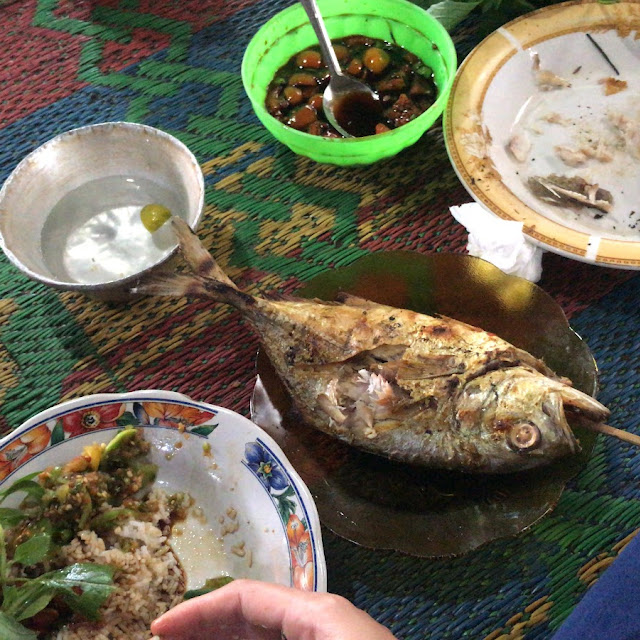 Ikan Bakar Dan Sambal