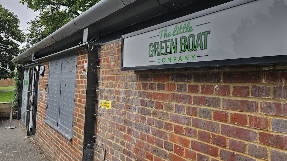 The Little Green Boat Café - Marlow