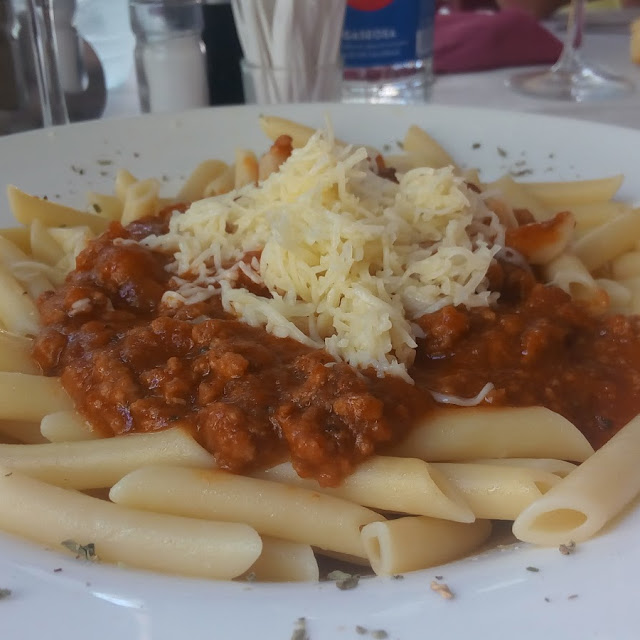 Macarrones A la Boloñesa