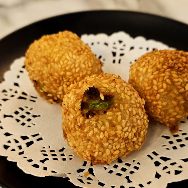 Golden Sesame Balls