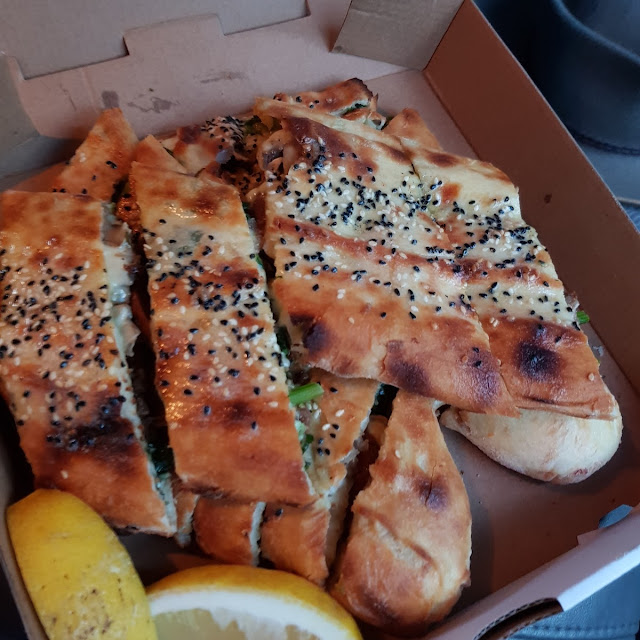 Mixed Pide