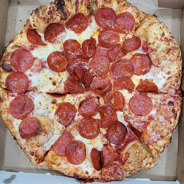 Medium Pepperoni Pizza