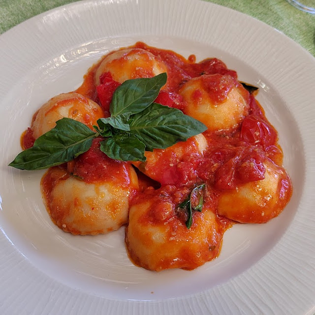 Ravioli Alla Caprese