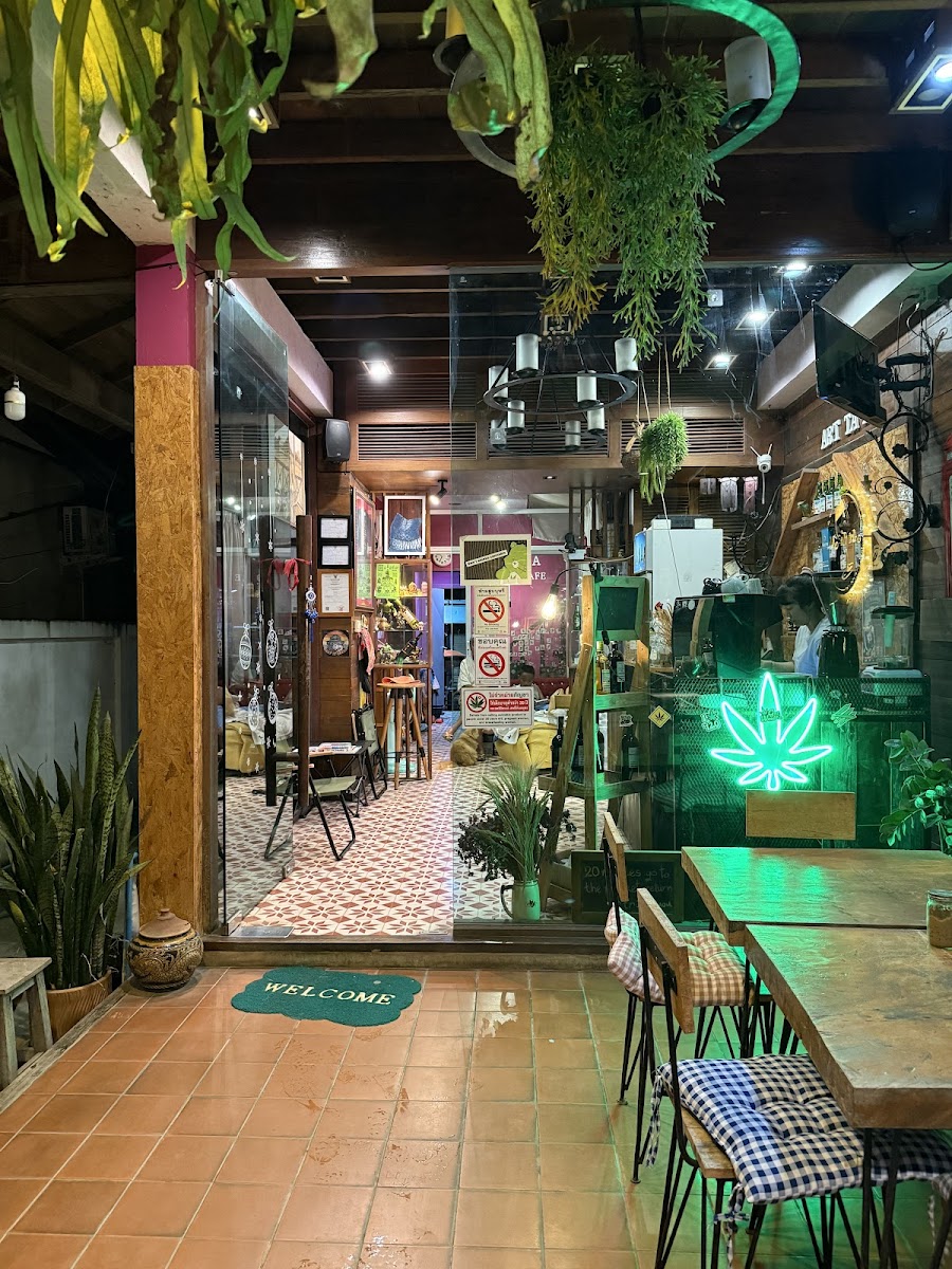 ART TA MA cafe