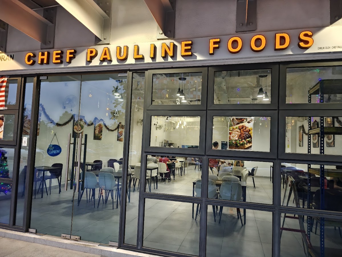 Restoran Chef Pauline Foods