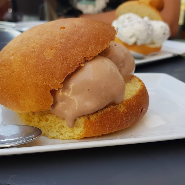 Brioche Con Gelato
