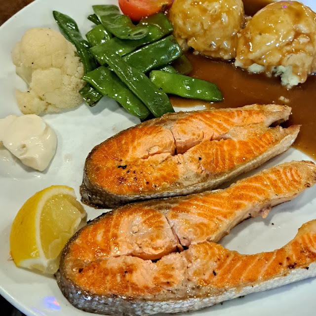 Grilled Salmon Steak
