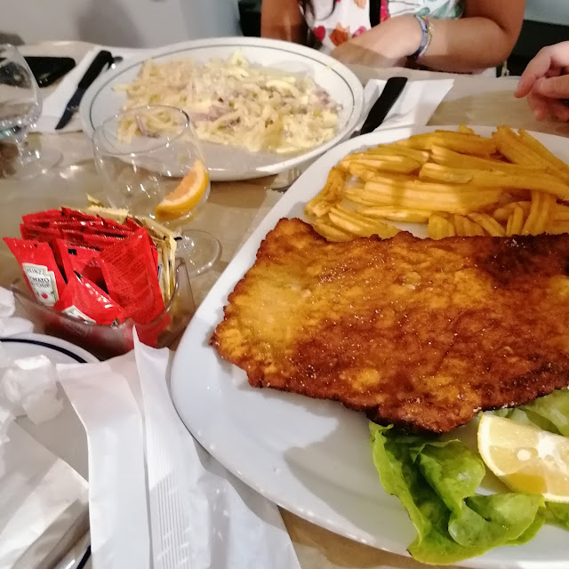 Cotoletta XXL Con Patatine