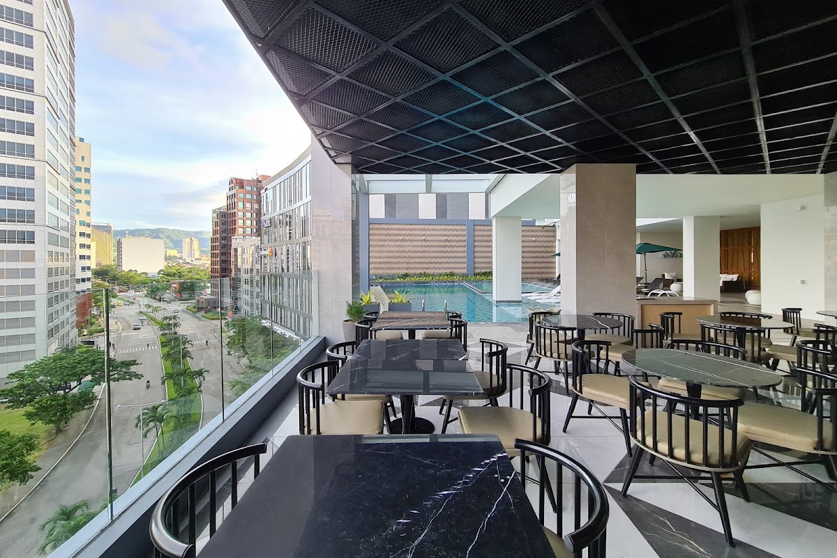 Sevii Dining & Drinks