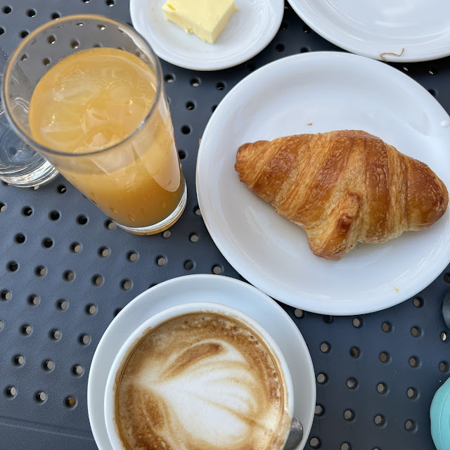 Croissant Mit Aprikosen Marmelade