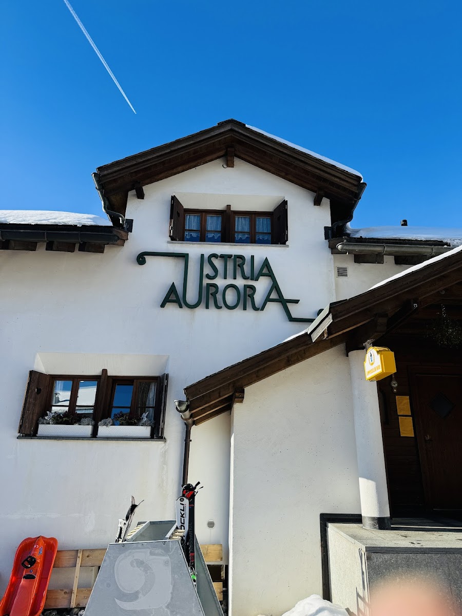 Ustria Aurora