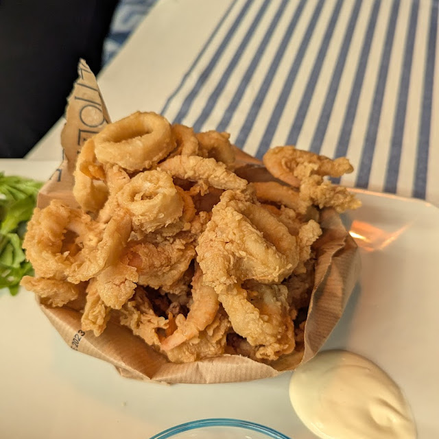 Frittura Di Calamari E Gamberi