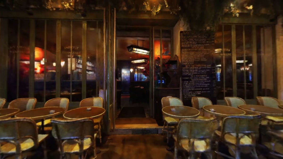 Paris Follie's