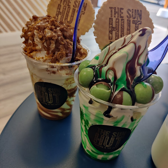 Biscoff and Mint Aero Crunch Sundaes
