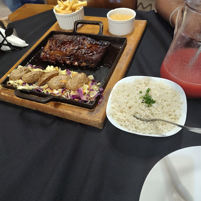 Costelinha de Porco ao Molho Barbecue