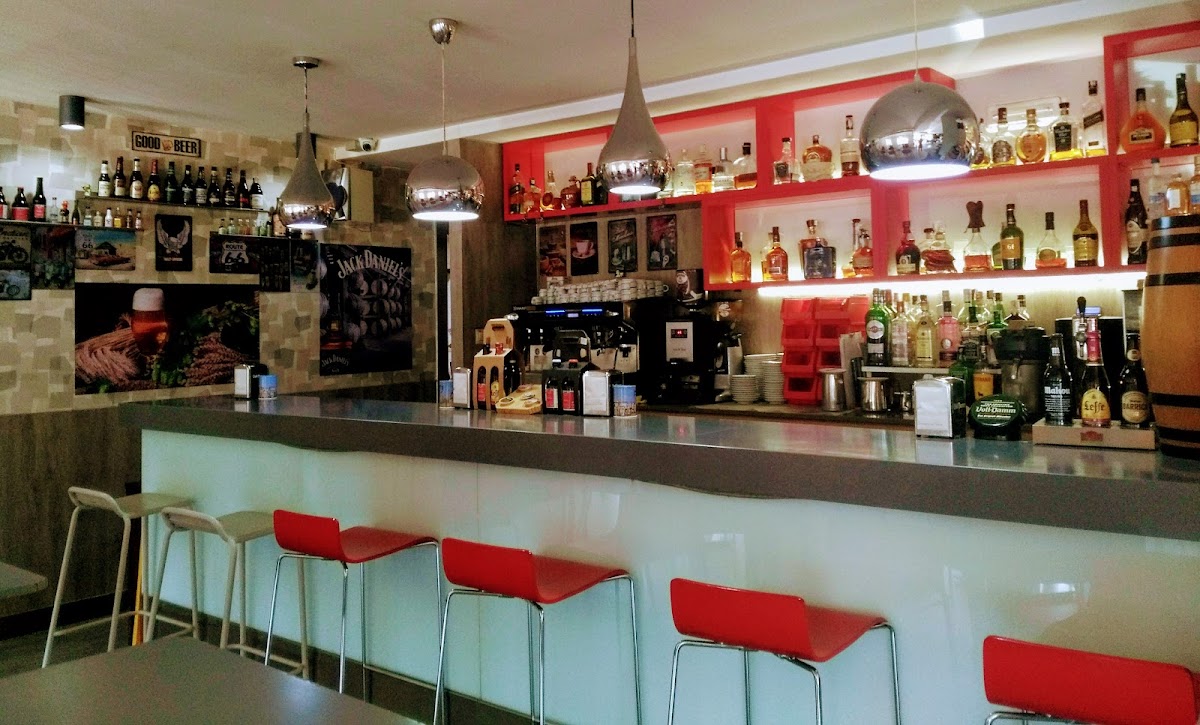 NelRoss cafe lounge