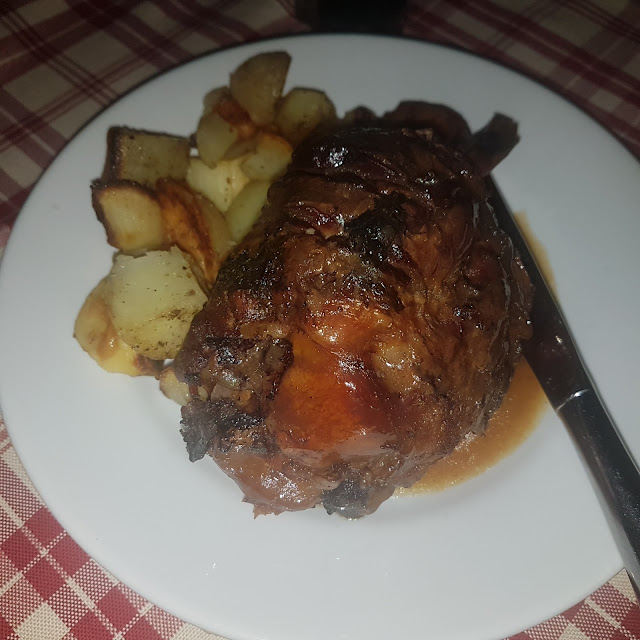 Stinco Di Maiale Squisito