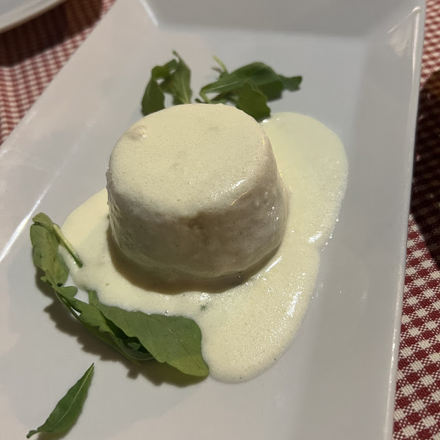 Tortino Di Melanzane E Fonduta Di Formaggi