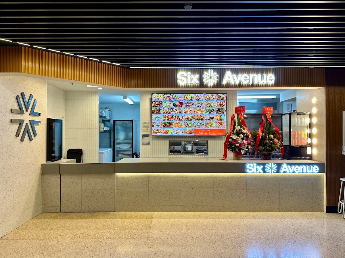 Six Avenue