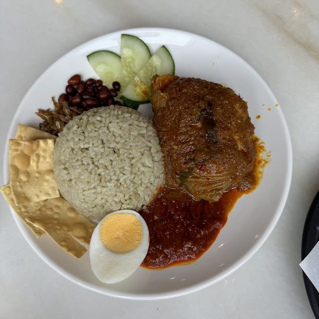 Nasi Lemak with Chicken Rendang