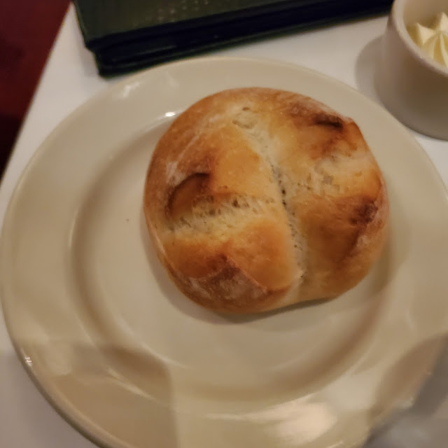 Dinner Roll with Butter
