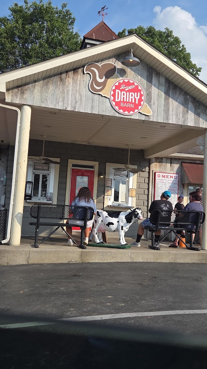 Burgin Dairy Barn