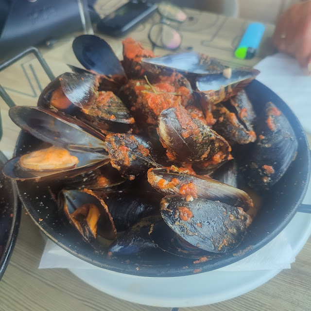 Mussels in Sailor's Sauce