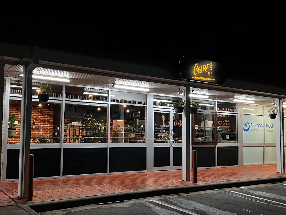 Cesar's Cafe