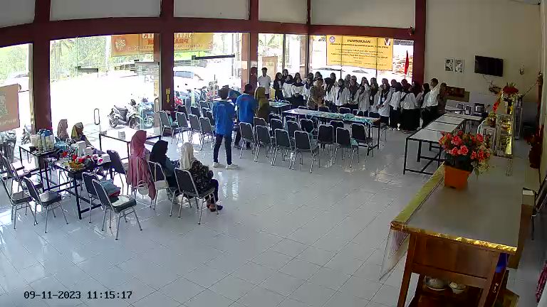 RUMAH MAKAN SARI LARIS