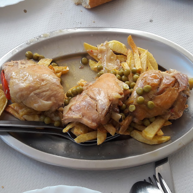 Pollo Guisado