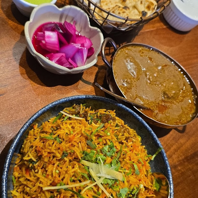 Mutton Biryani And Nihari